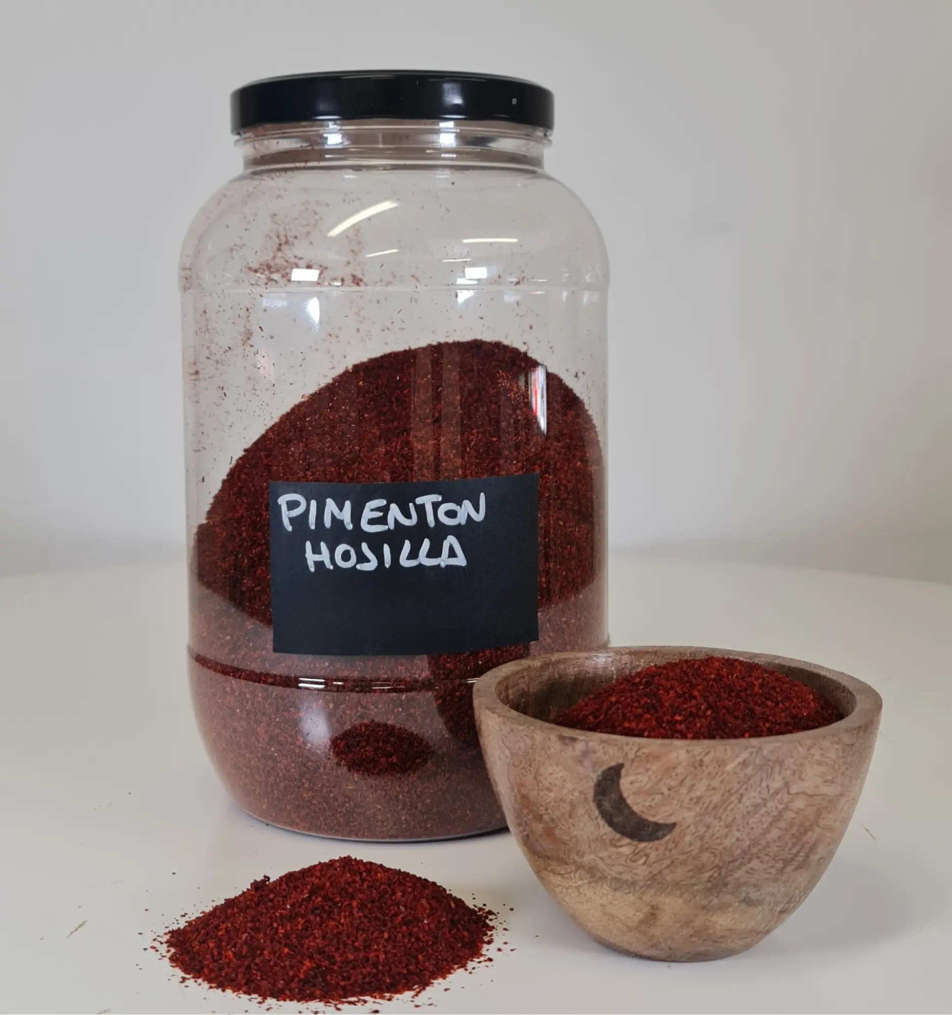 Pimenton hojilla bote y cuenco