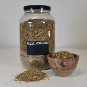 Ruda cortada bote y cuenco