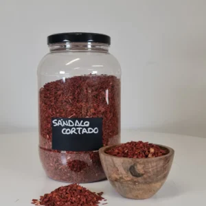 Sándalo cortado bote y cuenco