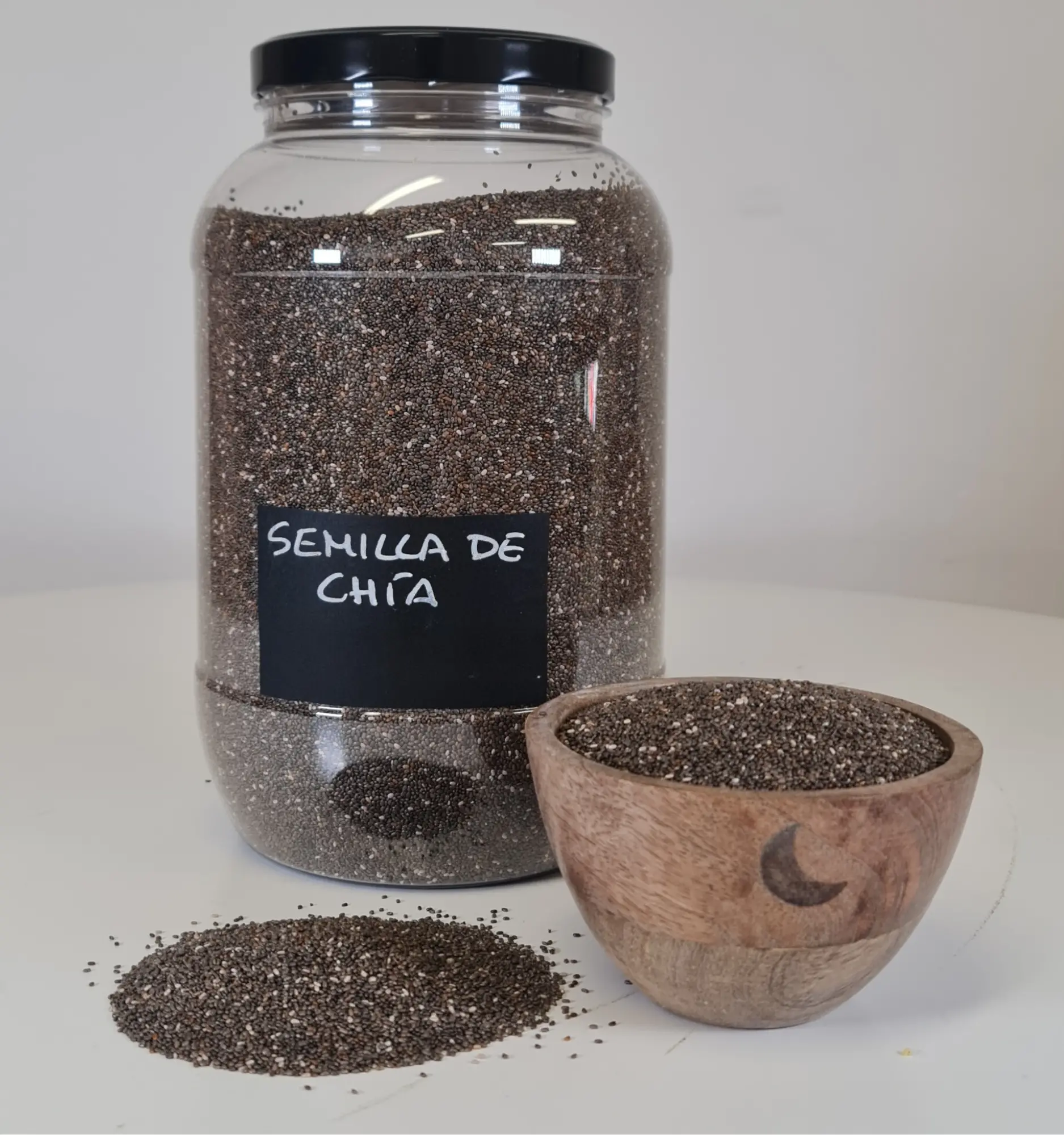 Semilla de chía bote y cuenco