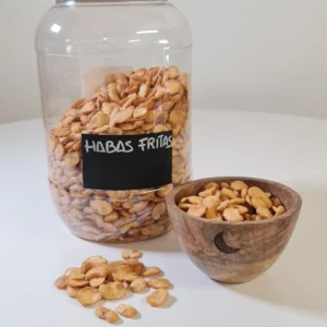 Habas fritas bote y cuenco