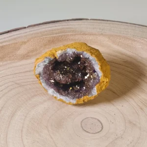 Geoda amarilla grande