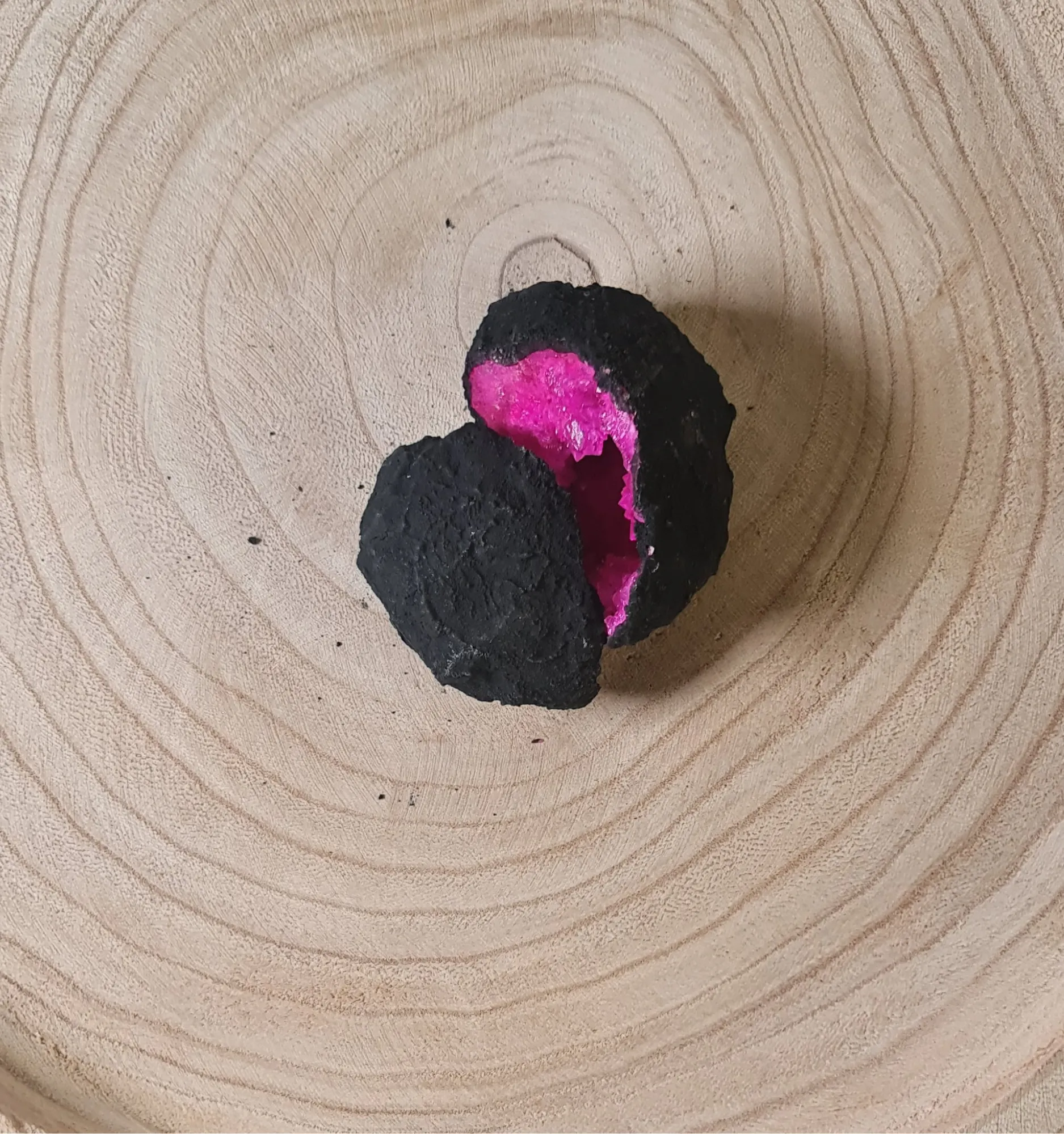 Geoda amarilla tintada