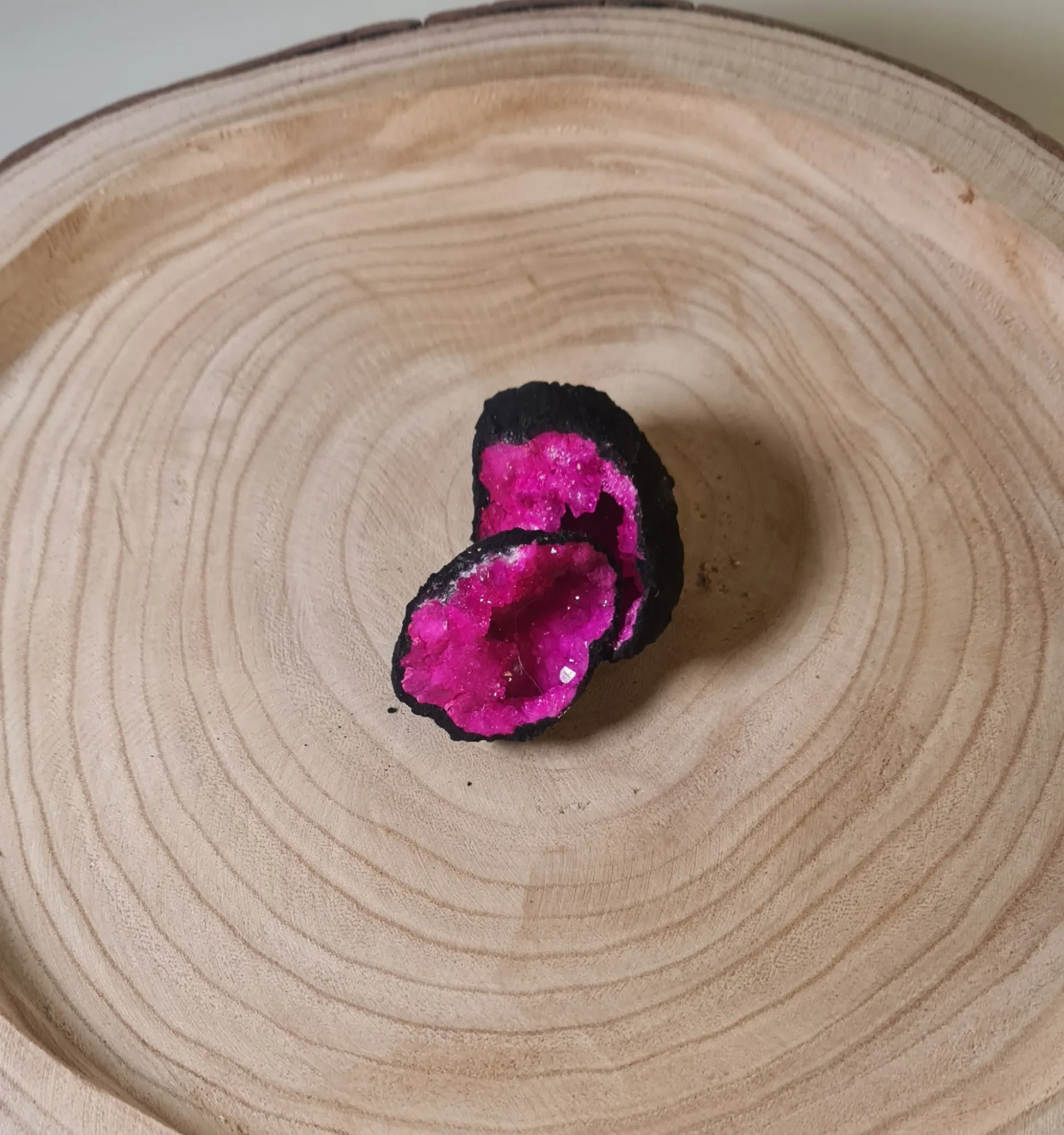 Geoda amarilla tintada