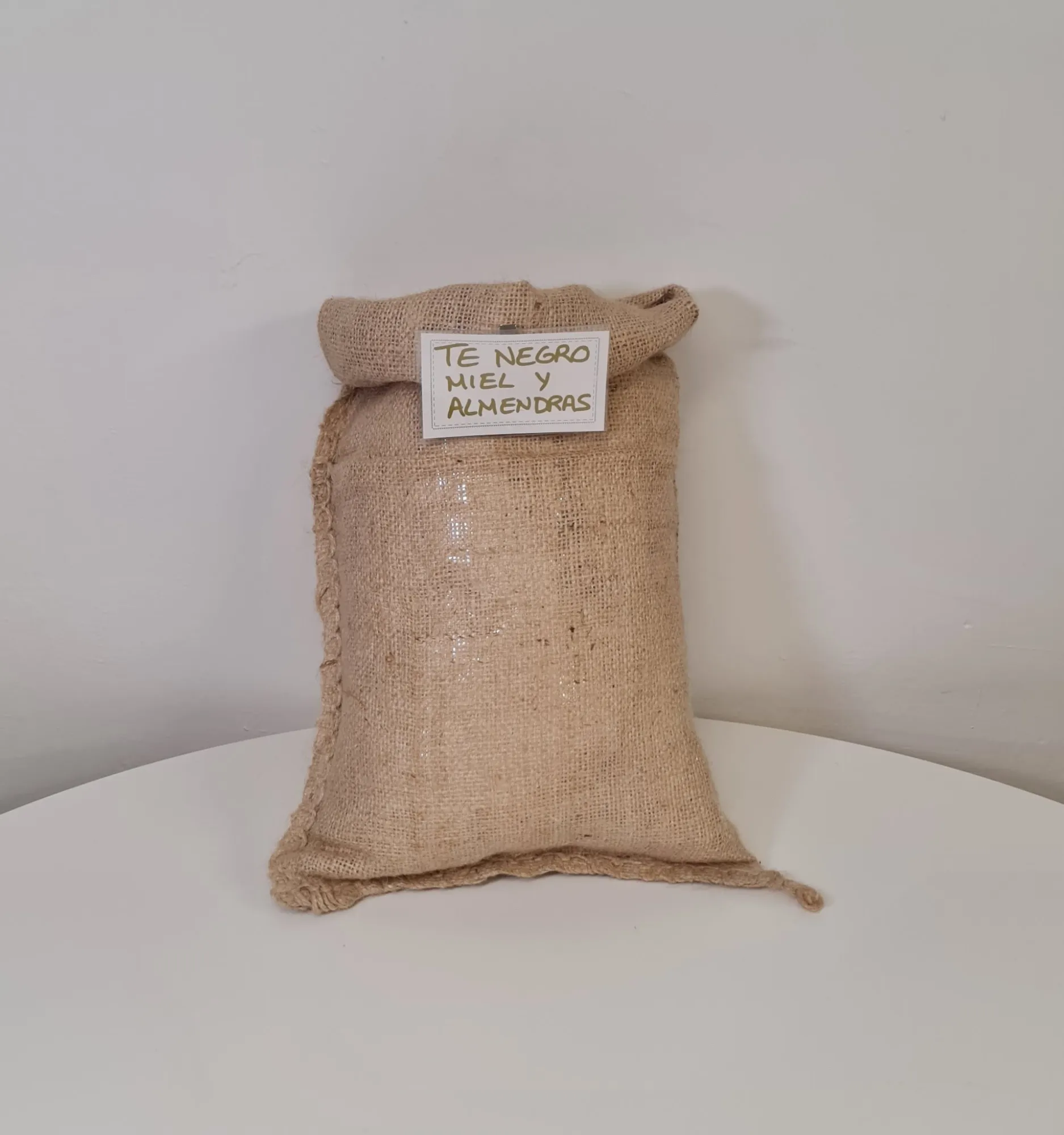 Té negro miel y almendras