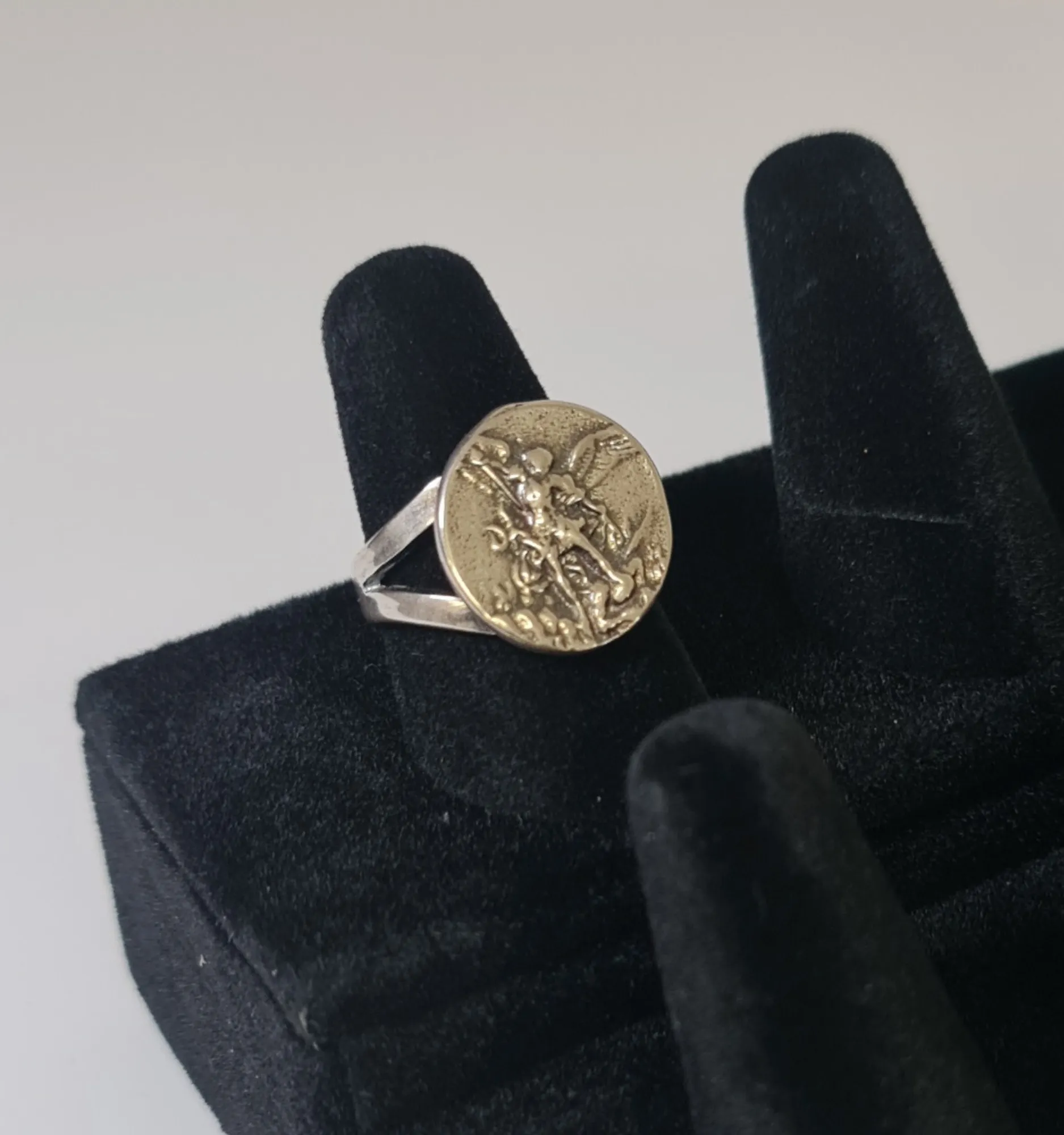 Anillo adaptable San Miguel