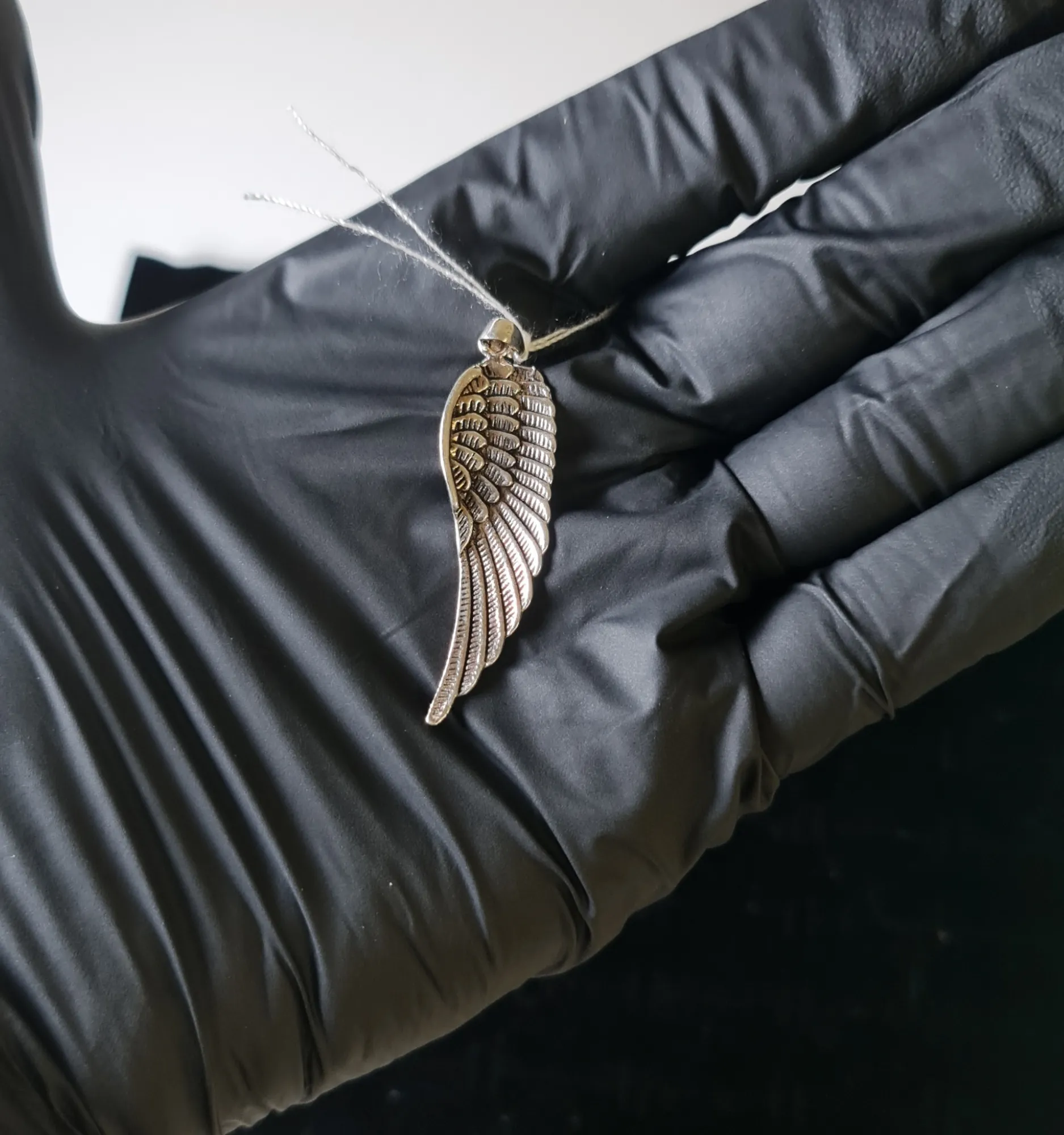 Colgante Alas de Isis Plata