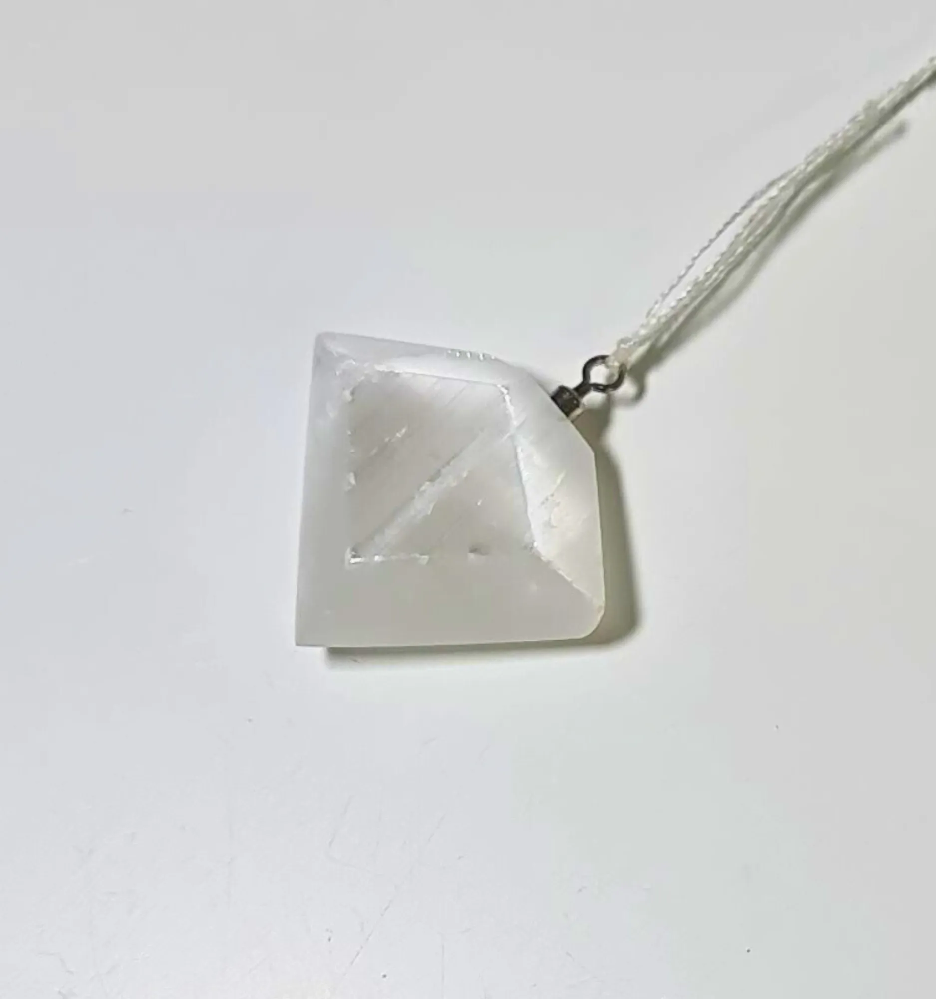 Colgante Rombo Selenita