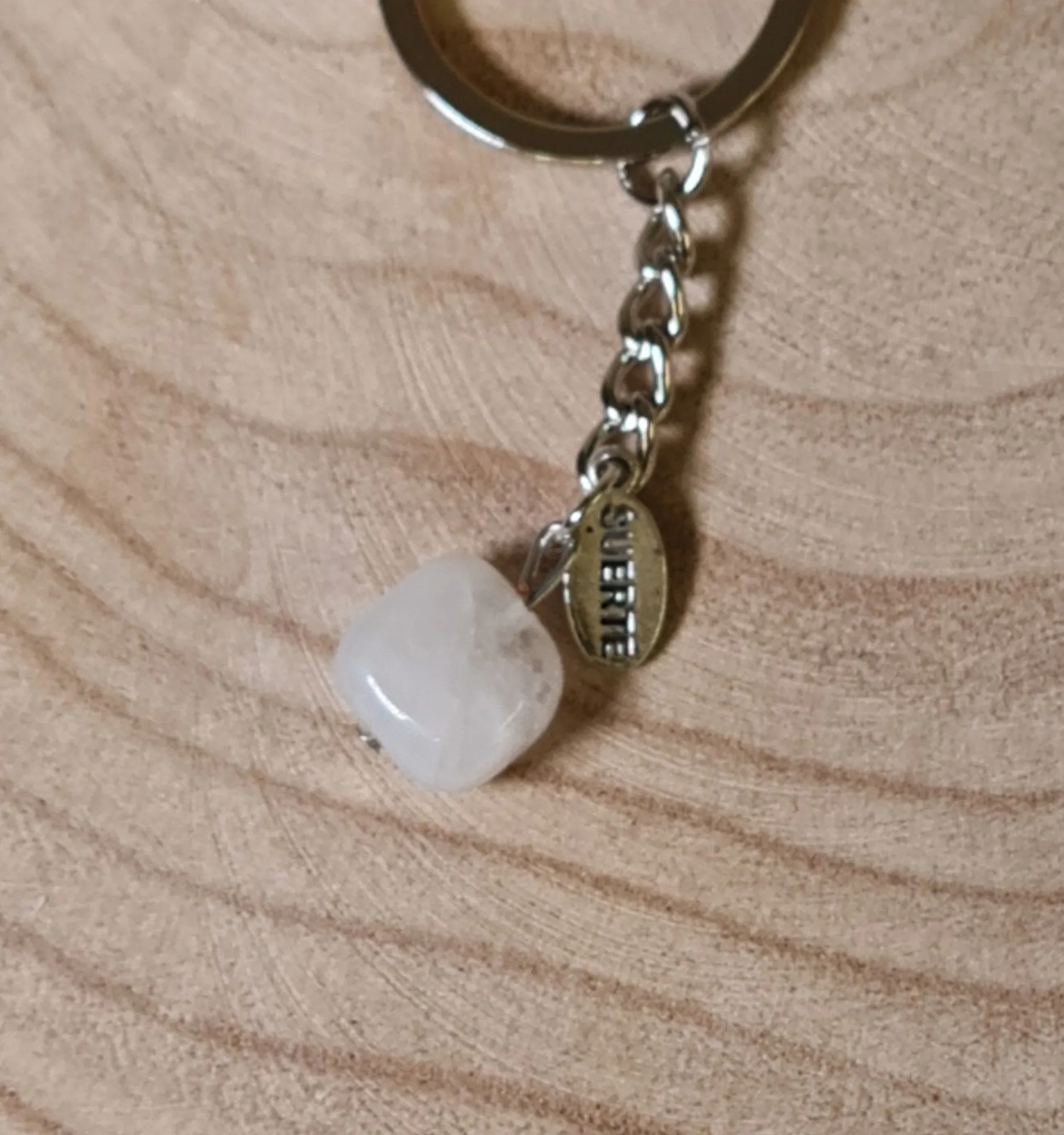 Llavero Cuarzo Blanco