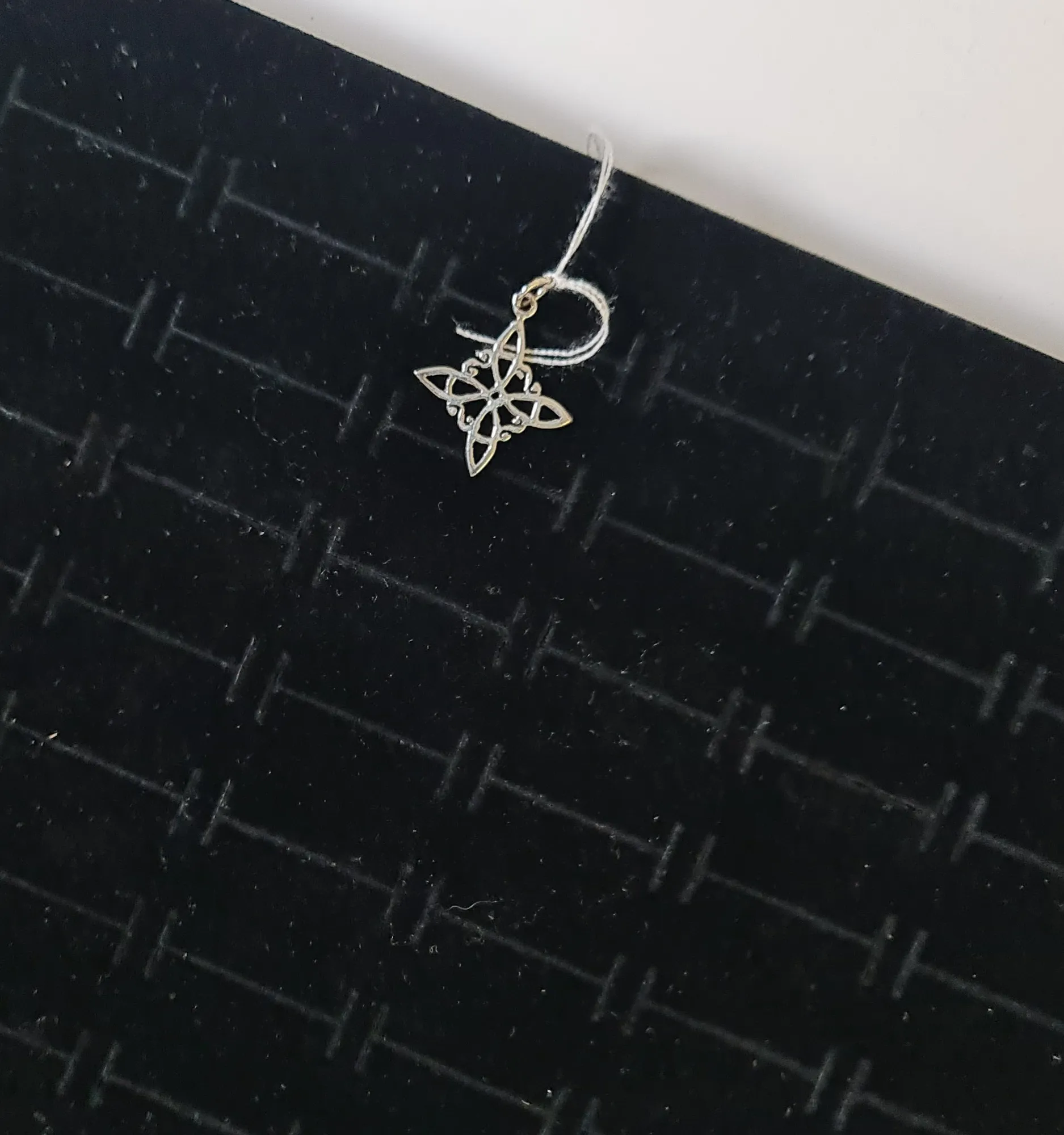 Nudo de Bruja Pequeño