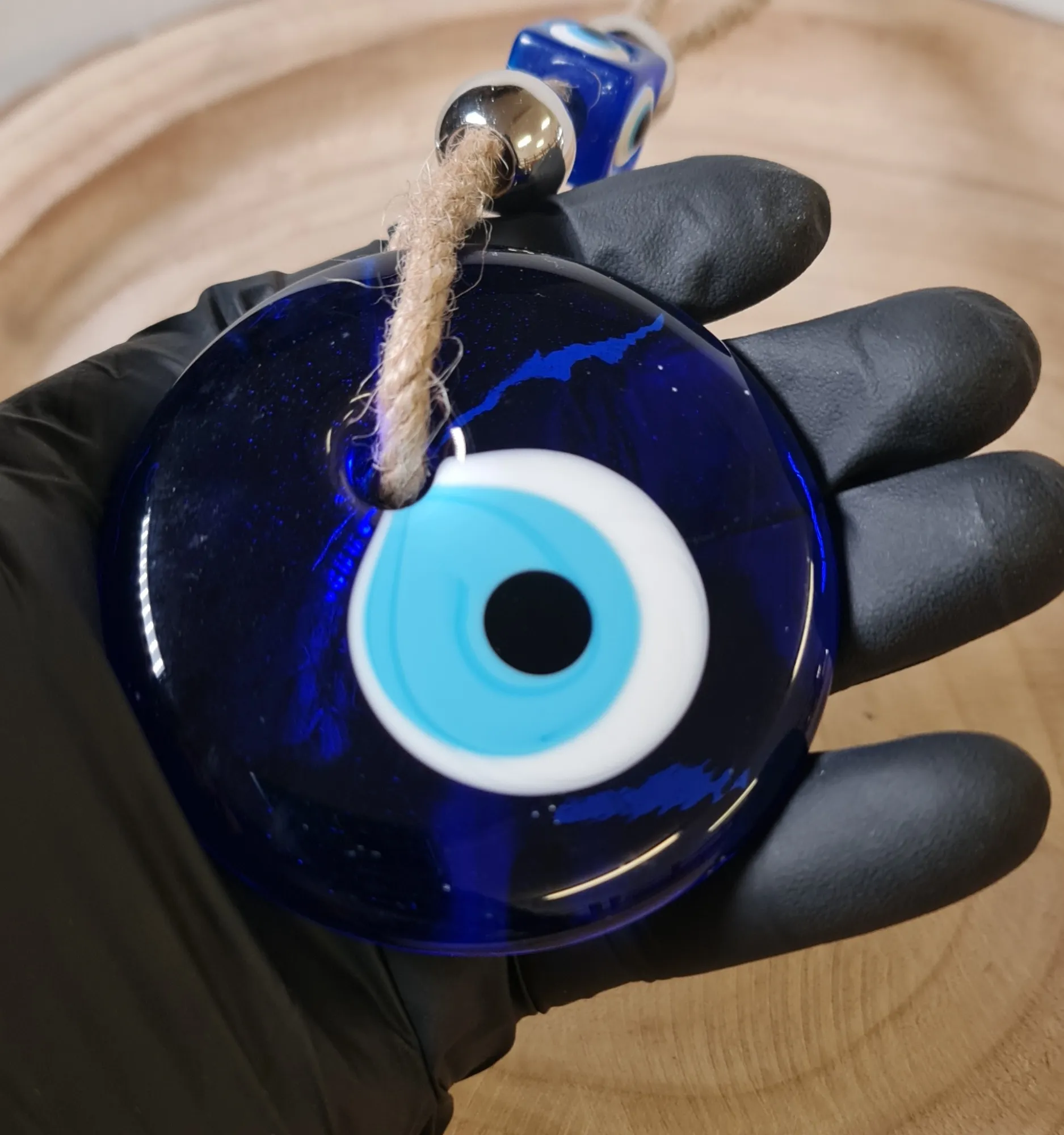 Ojo turco mediano