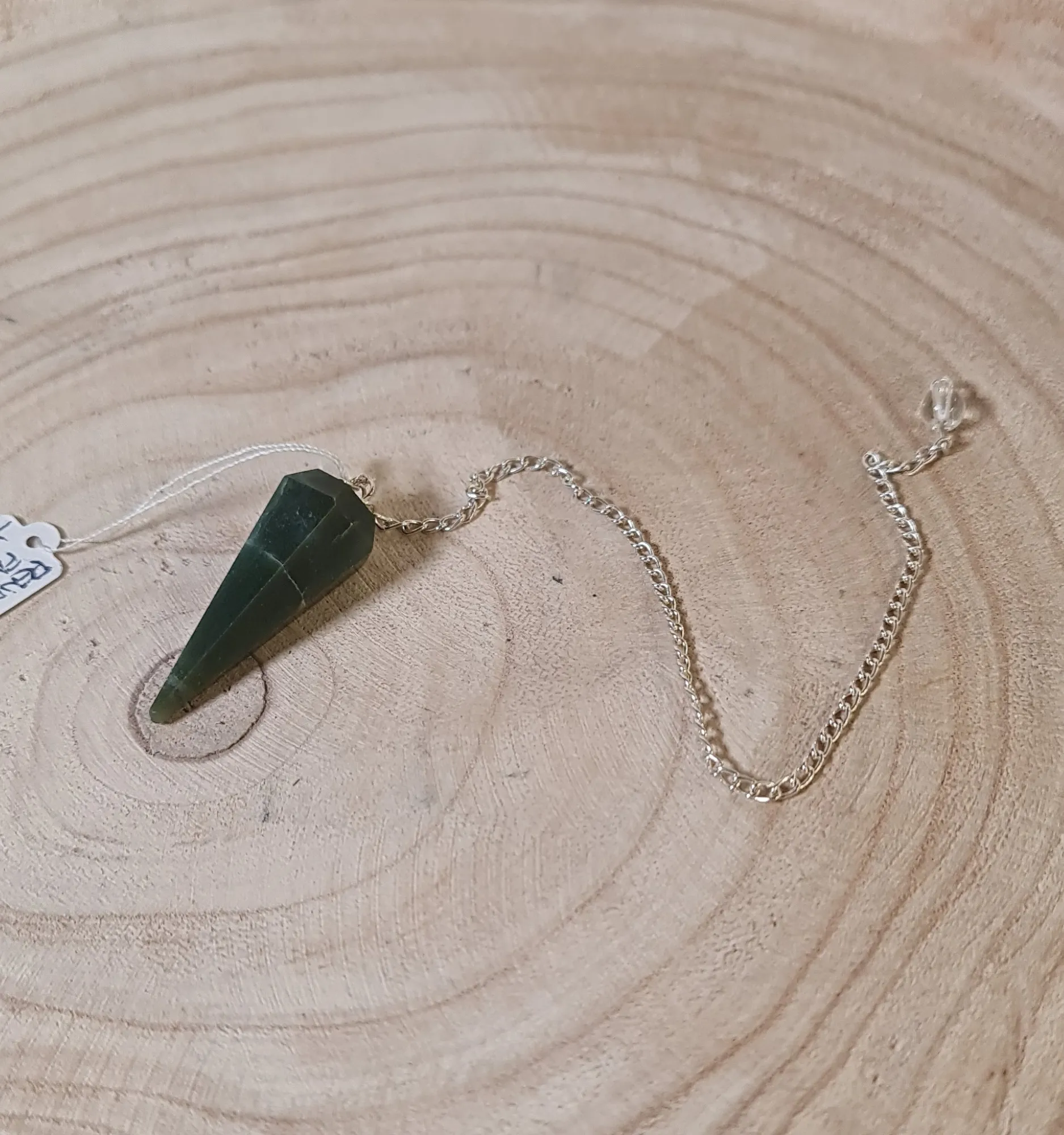 Péndulo facetado jade verde