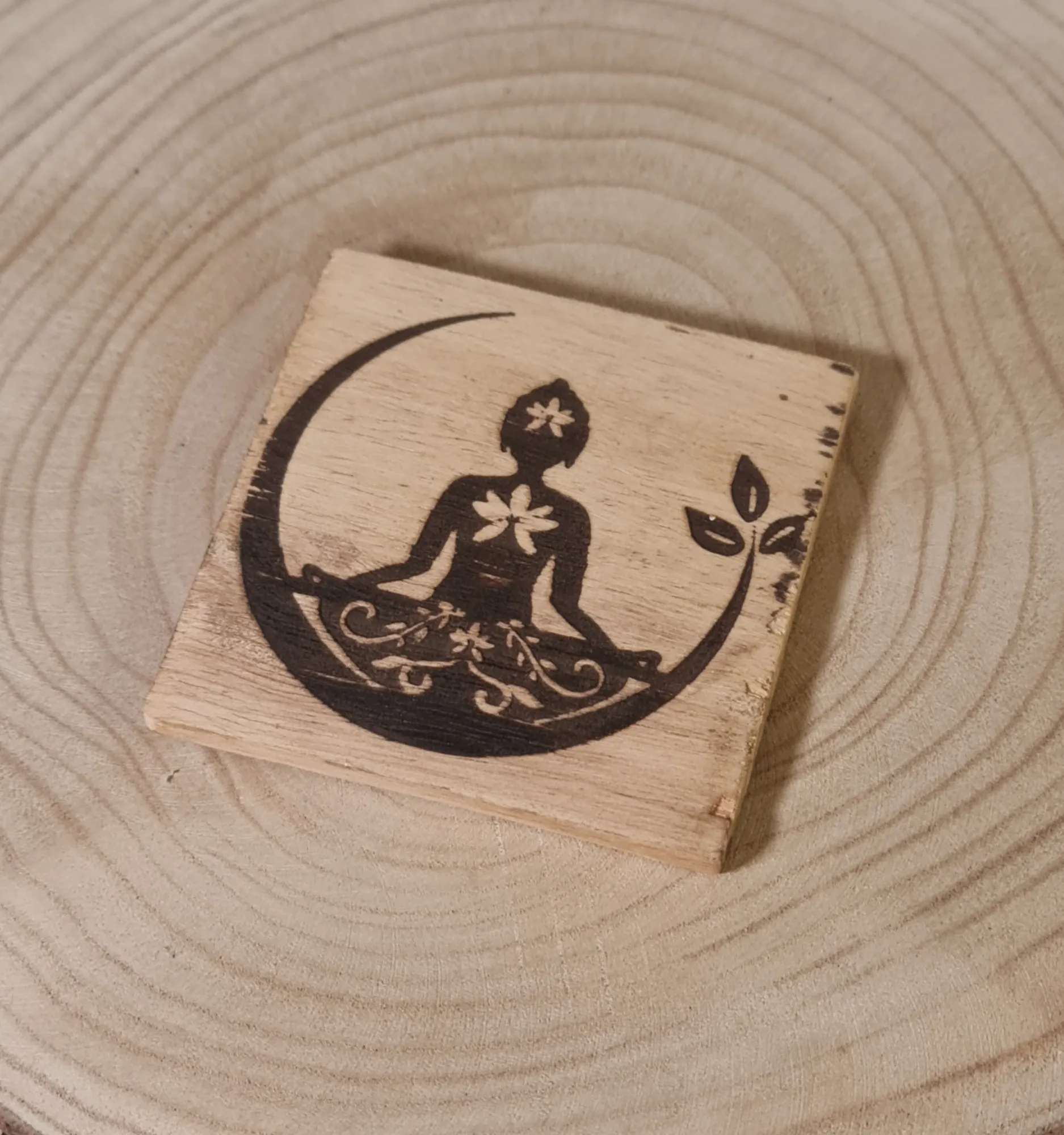 Posavasos Buda Madera