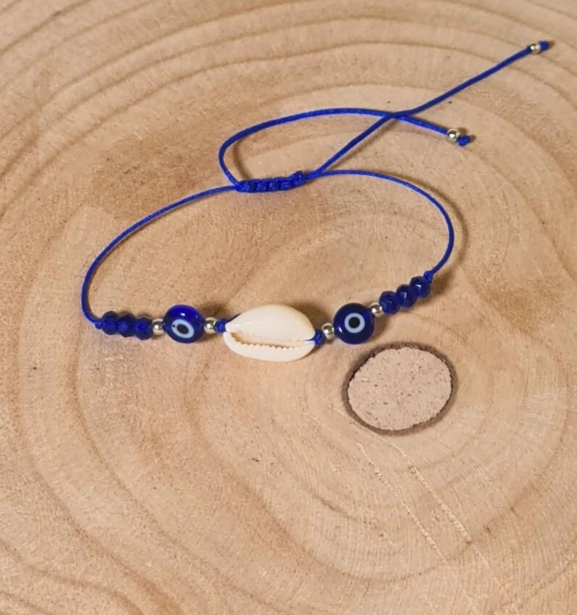 Pulsera Ojo Turco con Dijes de concha