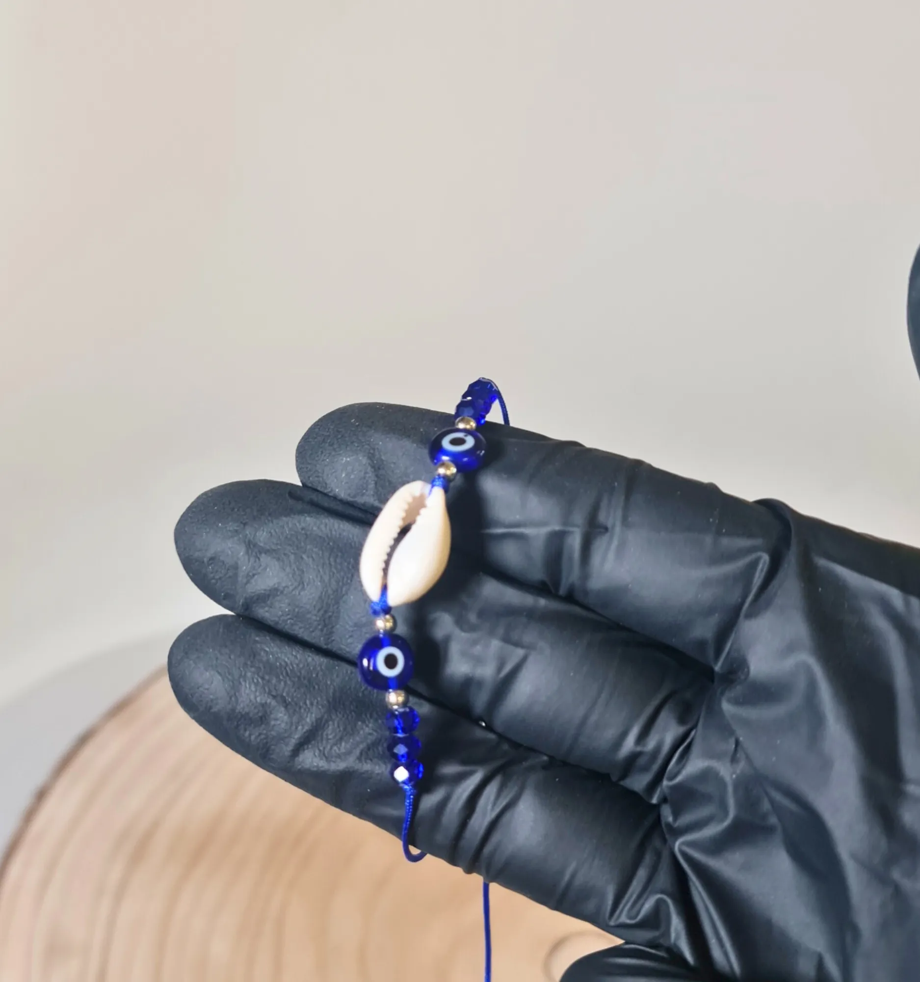 Pulsera Ojo Turco con Dijes de concha