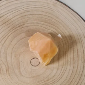 Punta Semipulida Calcita amarilla