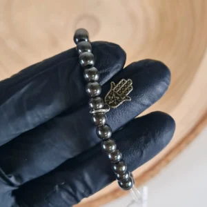 Pulsera Hematita 8mm con Mano de Fátima